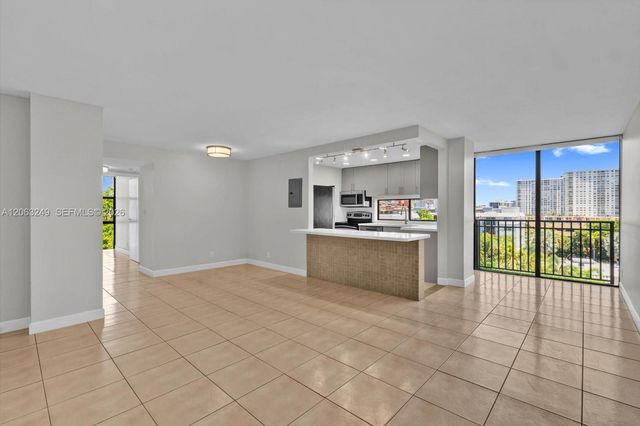 17021 N Bay Road 705, Sunny Isles Beach, FL 33160