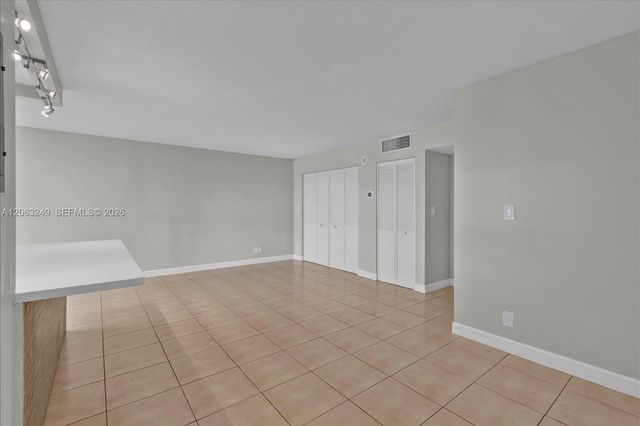 17021 N Bay Road 705, Sunny Isles Beach, FL 33160