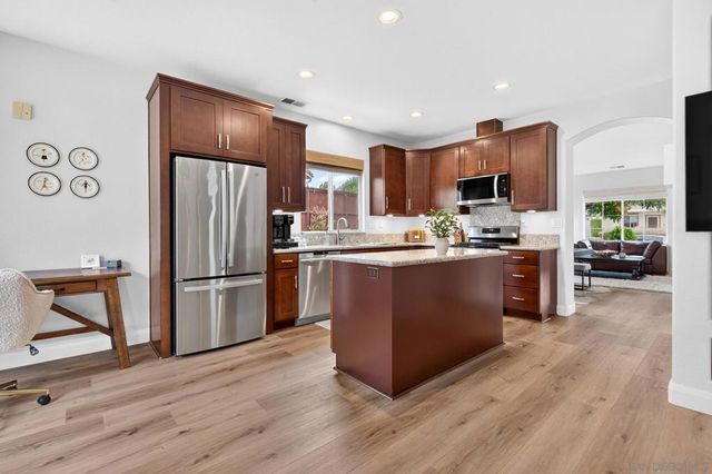 803 El Caballo, Oceanside, CA 92057