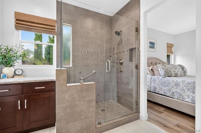 803 El Caballo, Oceanside, CA 92057