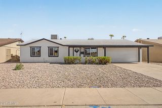 3611 E DELCOA Drive, Phoenix, AZ 85032