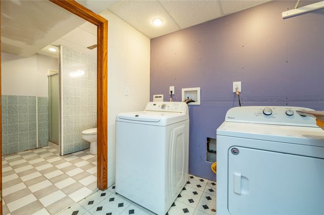 6006 SW 7th Street, Des Moines, IA 50315