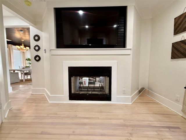 1624 Heights Boulevard, Houston, TX 77008