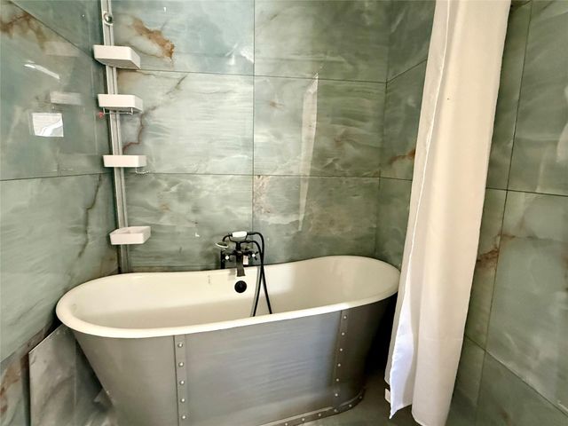 1624 Heights Boulevard, Houston, TX 77008