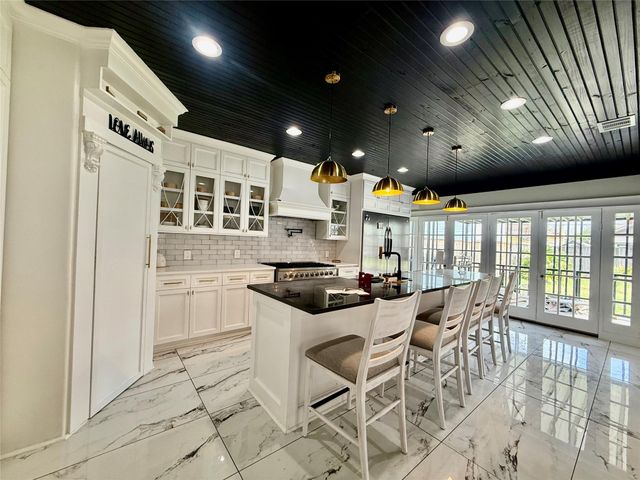 1624 Heights Boulevard, Houston, TX 77008