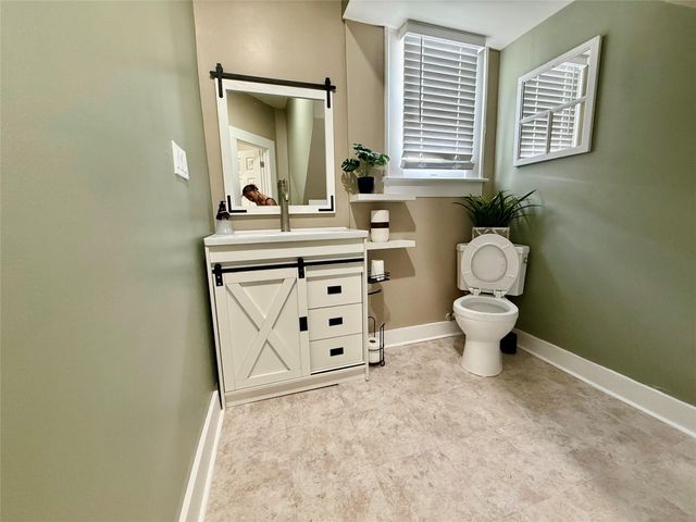 1624 Heights Boulevard, Houston, TX 77008