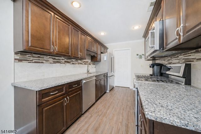 3 Park Edge Ondo, Berkeley Heights Twp., NJ 07922