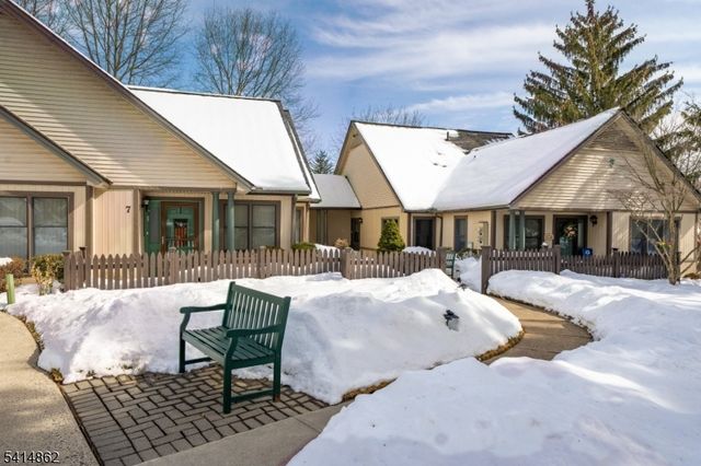 3 Park Edge Ondo, Berkeley Heights Twp., NJ 07922