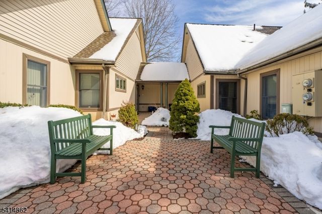 3 Park Edge Ondo, Berkeley Heights Twp., NJ 07922