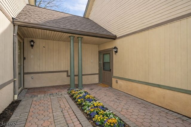 3 Park Edge Ondo, Berkeley Heights Twp., NJ 07922