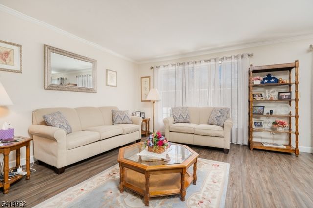 3 Park Edge Ondo, Berkeley Heights Twp., NJ 07922