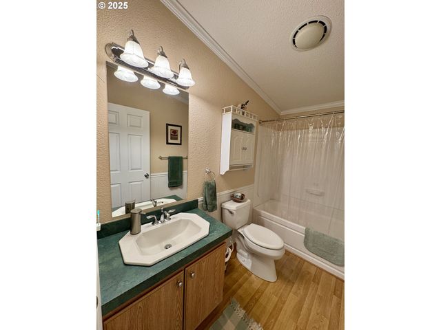 124316 TEATABLE Ct, Crescent Lake, OR 97733