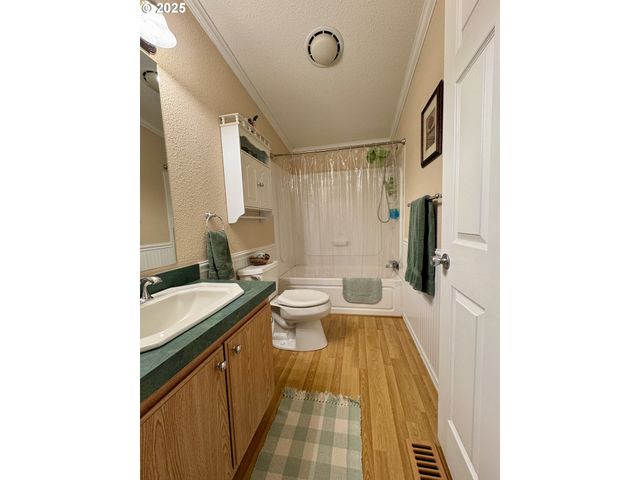 124316 TEATABLE Ct, Crescent Lake, OR 97733