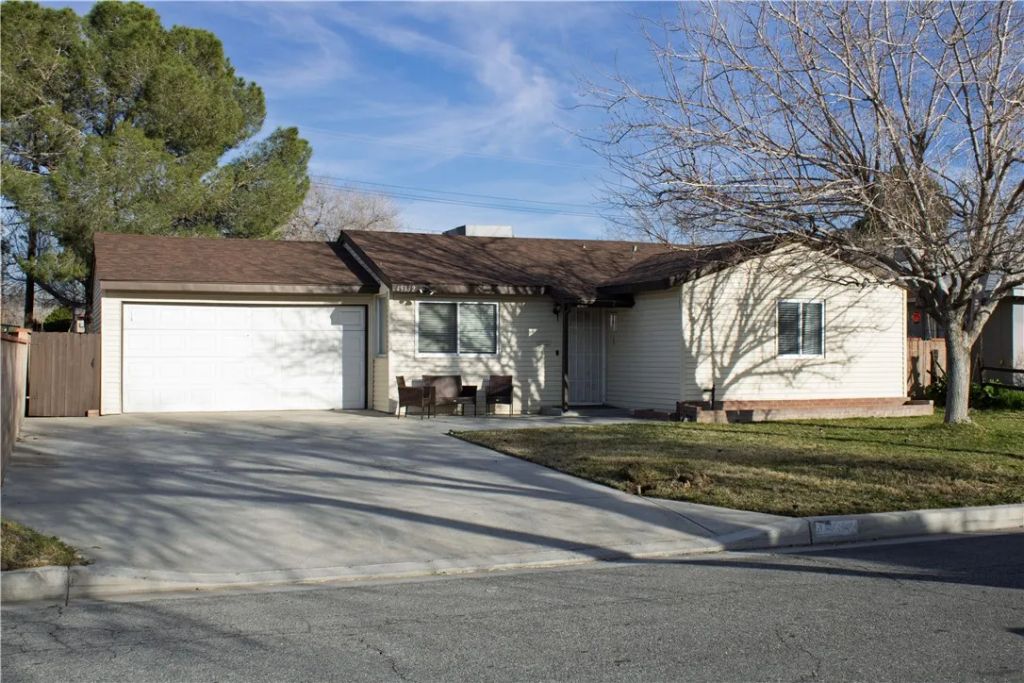 45332 12TH ST W, Lancaster, CA 93534