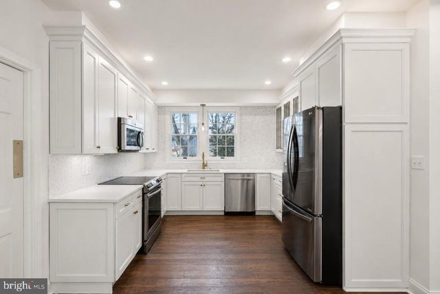 5305 SARATOGA AVE, Chevy Chase, MD 20815