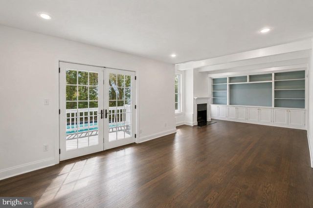 5305 SARATOGA AVE, Chevy Chase, MD 20815
