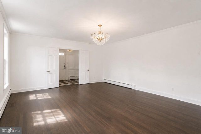 5305 SARATOGA AVE, Chevy Chase, MD 20815