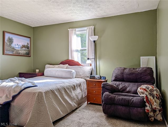 417 Douglas Street NE, Warren, OH 44483