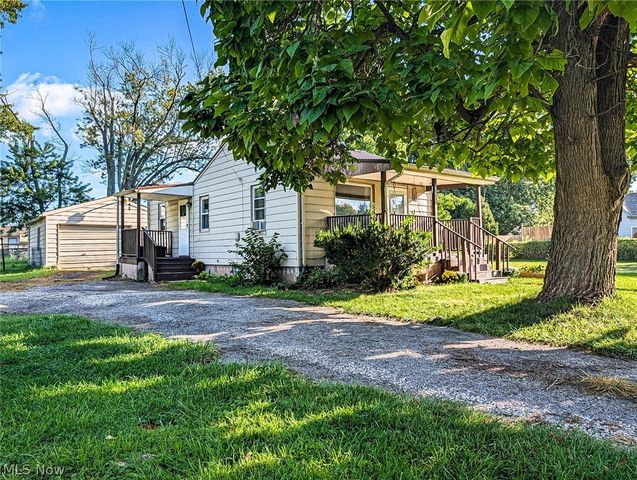 417 Douglas Street NE, Warren, OH 44483