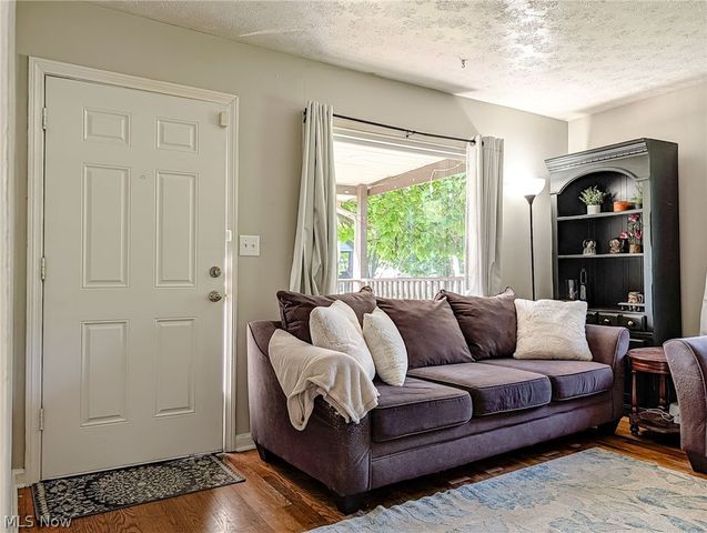 417 Douglas Street NE, Warren, OH 44483