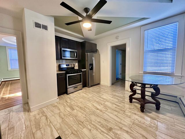 928 Townsend Avenue 1, New Haven, CT 06512