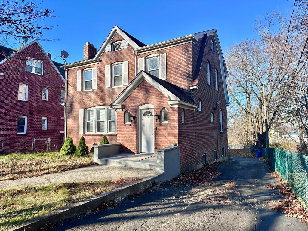 928 Townsend Avenue 1, New Haven, CT 06512