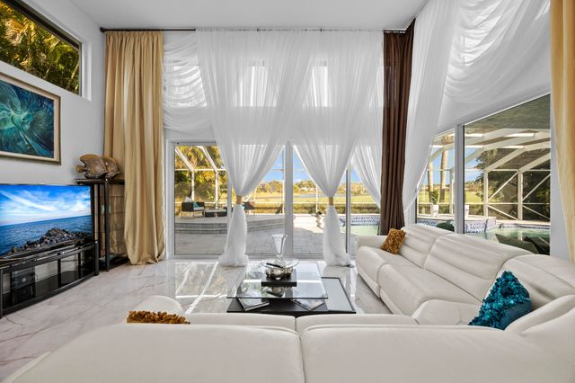 10591 Stonebridge Boulevard, Boca Raton, FL 33498