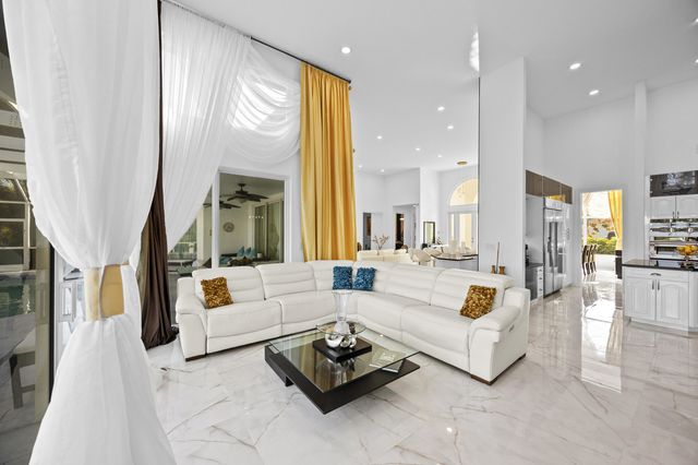 10591 Stonebridge Boulevard, Boca Raton, FL 33498