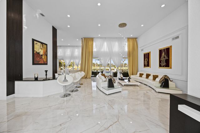 10591 Stonebridge Boulevard, Boca Raton, FL 33498