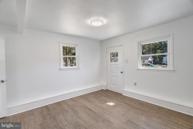 198 MILL ST, West Creek, NJ 08092