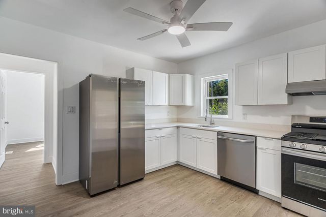 198 MILL ST, West Creek, NJ 08092