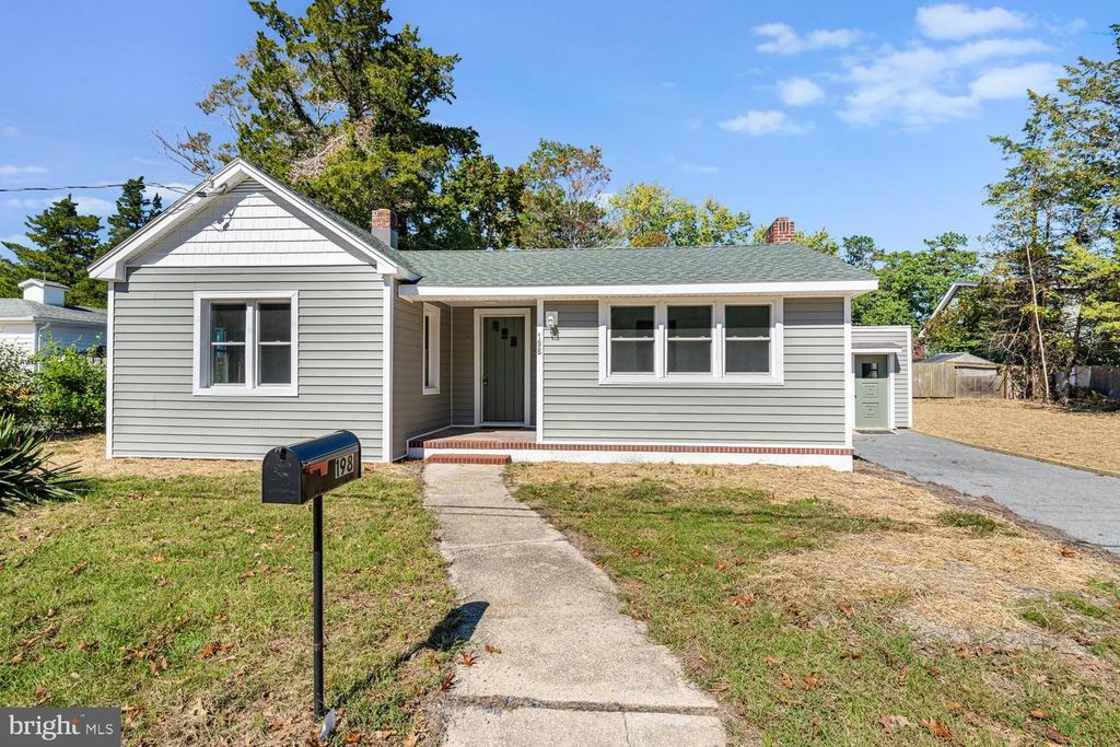 198 MILL ST, West Creek, NJ 08092