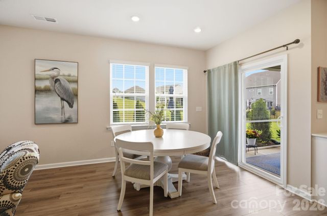 106 Hollywood Court, Troutman, NC 28166