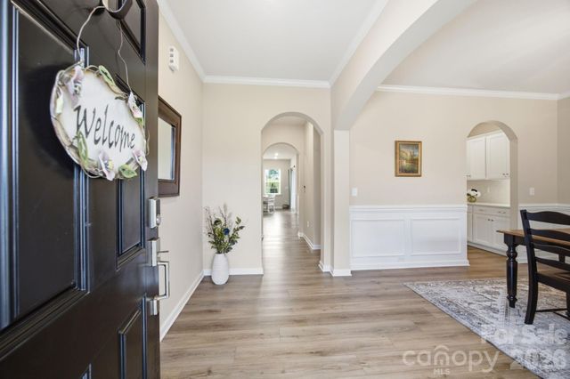 106 Hollywood Court, Troutman, NC 28166