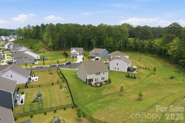 106 Hollywood Court, Troutman, NC 28166