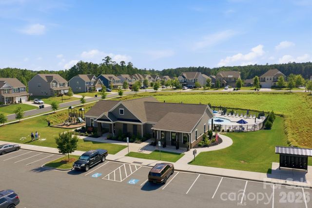 106 Hollywood Court, Troutman, NC 28166