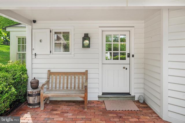 352 STENTON AVE, Plymouth Meeting, PA 19462