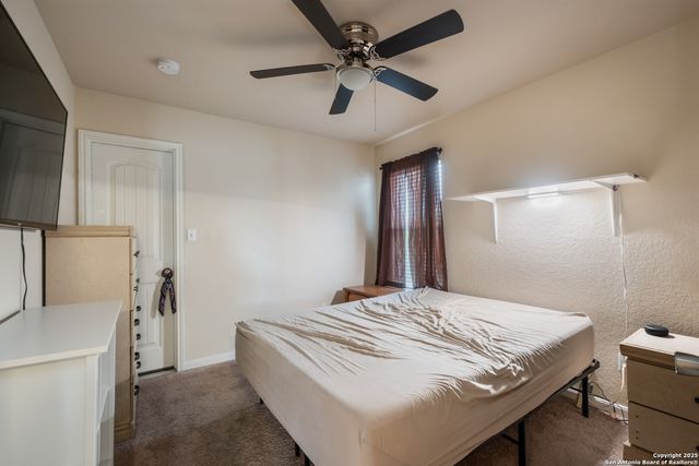 2147 Flintshire Dr, New Braunfels, TX 78130