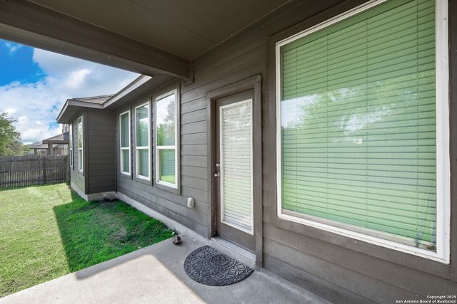 2147 Flintshire Dr, New Braunfels, TX 78130