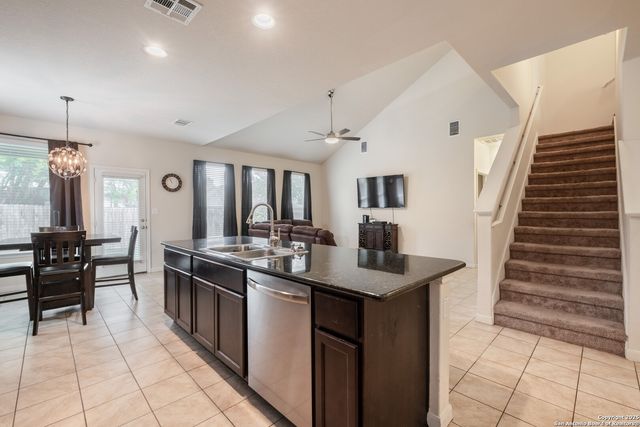 2147 Flintshire Dr, New Braunfels, TX 78130