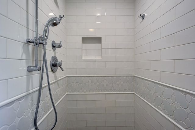 905 Clinton Street, Brenham, TX 77833