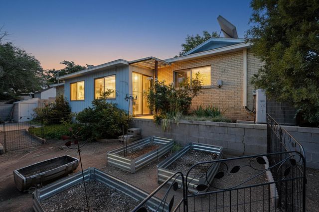 4013 Pitt Street NE, Albuquerque, NM 87111