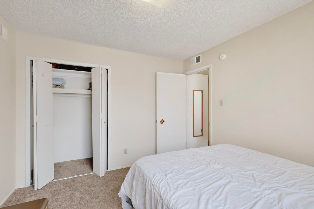 Image 37 of property listing at 4013 Pitt Street NE, Albuquerque, NM 87111