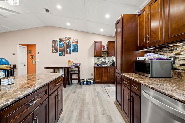 2012 WHITEWOOD AVENUE, Spring Hill, FL 34609