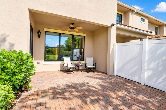 9925 BRICKHILL Drive, Boca Raton, FL 33428