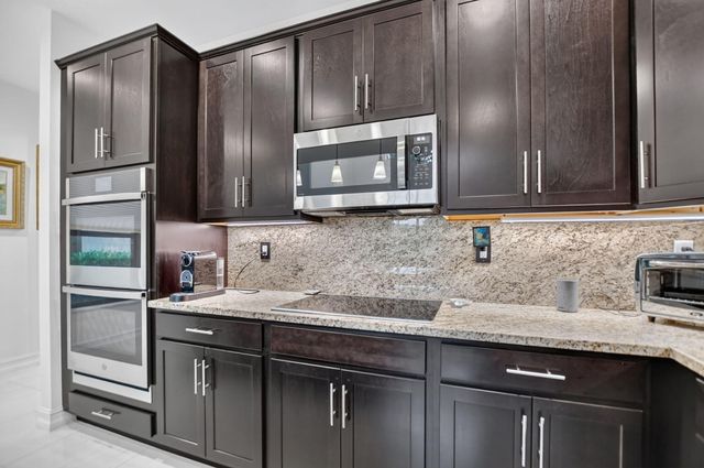 9925 BRICKHILL Drive, Boca Raton, FL 33428