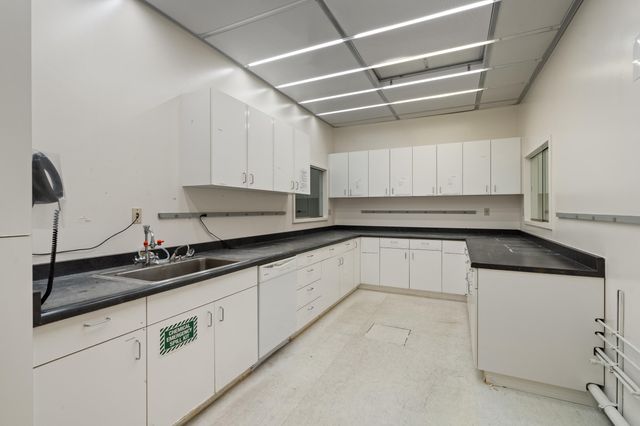 1388 Antelope Road, White City, OR 97503