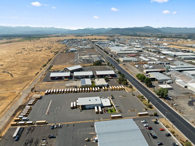 1388 Antelope Road, White City, OR 97503