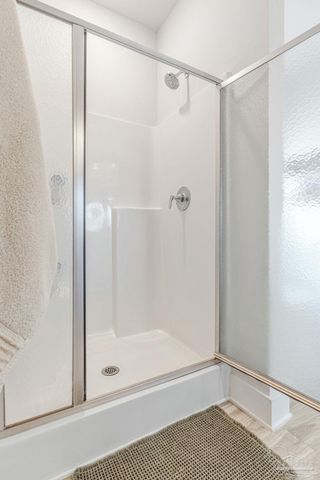 1222 Fenwick Ct, Cantonment, FL 32533