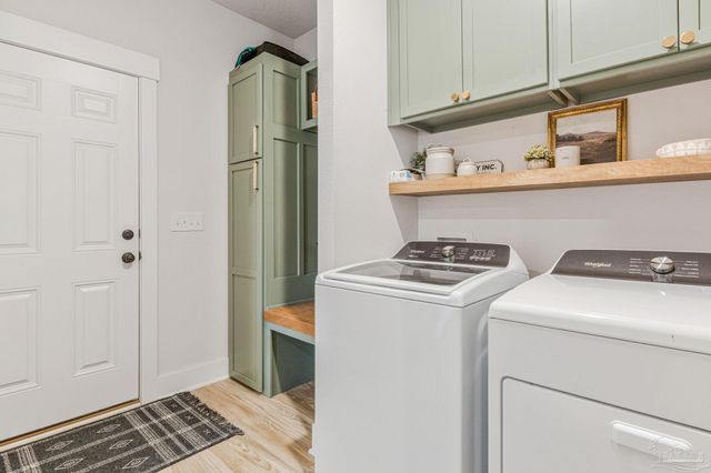 1222 Fenwick Ct, Cantonment, FL 32533